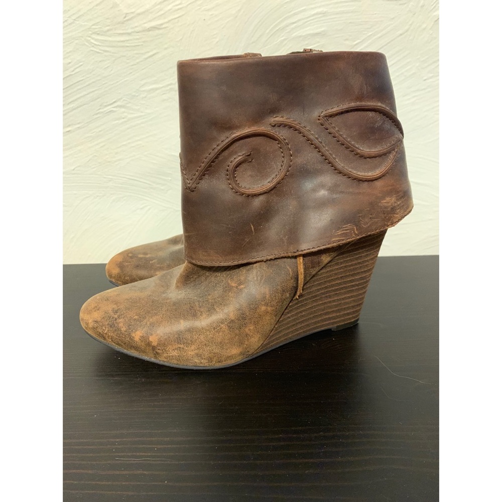 Carlos Santana Cowgirl Booties